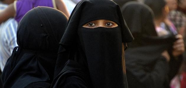 ما حكم عدم لبس الحجاب