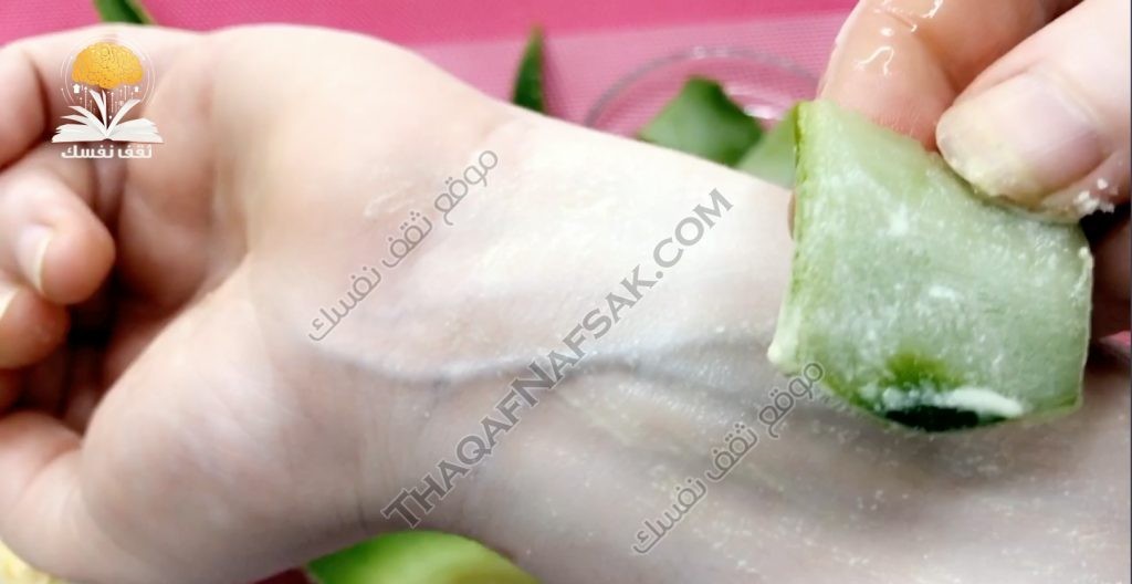 حضري ماسك جل الألوفيرا وصفات ستغنيك عن منتجات التجميل