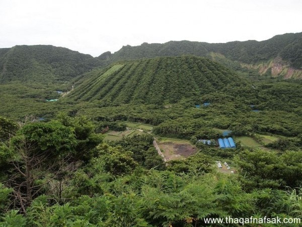 جزيرة أوجاشيما البركانية باليابان