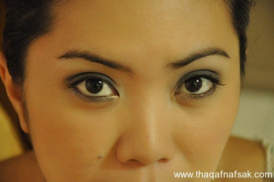 بالصور كيف تضعين مكياج العيون بطريقة جميلة