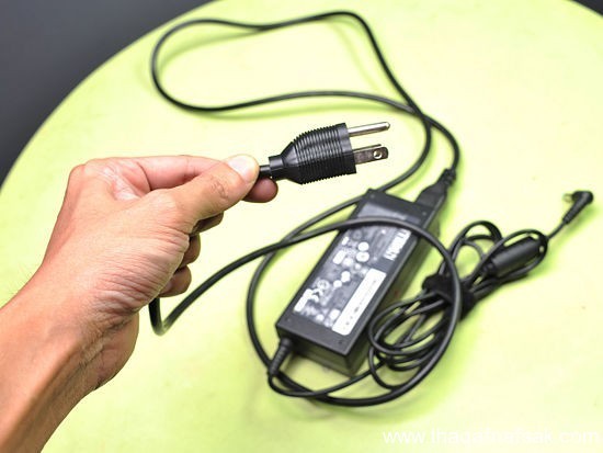 بالصور كيف تعتني ببطارية اللاب توب وتحل مشاكلها ؟