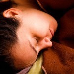 كيف تجعلي عينيك تبدو بحجم أكبر