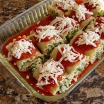 خطوات طريقة عمل لازانيا بالسبانخ بالصور وصفة جديدة ولذيذة لفائف اللازانيا