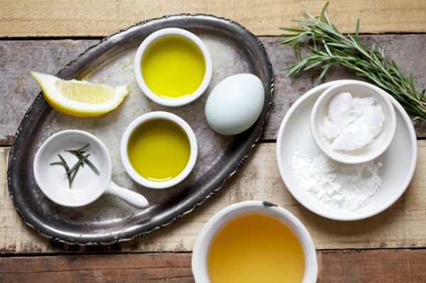 طريقة عمل بلسم للشعر الجاف مرطب و معالج