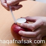 طريقة عمل شمعة التفاح بالصور لإضاءة ليلية رومانسية في المنزل طريقة عمل شمعة التفاح بالصور لإضاءة ليلية رومانسية في المنزل