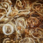 بالصور وصفة تحضر الكشري أشهر الأكلات الشعبية اللذيذة