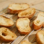 بالصوري حضري شوربة البصل الفرنسية والتوست المحمص بالجبنة