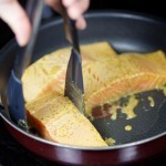 بالصور تحضير ستيك السلمون بصوص الليمون وصفة لمن يتبع نظام تخسيس