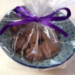 أسرع طريقة لعمل قلوب الشوكولاته أسرع طريقة لعمل قلوب الشوكولاته