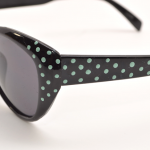 تجديد النظارة الشمسية القديمة وتغير شكلها بالصور تجديد النظارة الشمسية القديمة وتغير شكلها بالصور