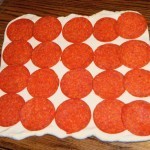 طريقة عمل لفائف البيبروني ” البيتزا الملفوفه “