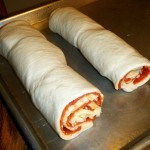 طريقة عمل لفائف البيبروني ” البيتزا الملفوفه “