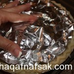 المكونات وطريقة عمل فطيرة التفاح بالكراميل بالصور المكونات وطريقة عمل فطيرة التفاح بالكراميل بالصور