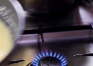 طريقة لذيذة لعمل آيس كريم جوز الهند