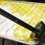 حضري الجلاش الحلو بالمكسرات وأستمتعي بحلوى شهية