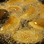 تجهيز القطايف بالقشطة بالصور