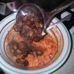 بالصور حضري الفول بالطحينة وأستمتعي بطعم مختلف للفول