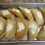 عمل القطايف بالمكسرات بالصور