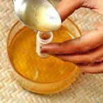 طريقة عمل زبدة الكاكاو في البيت لترطيب الشفاه