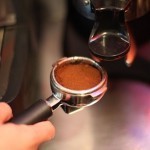 بالصور طريقة عمل القهوة الإسبرسو بالصور طريقة عمل القهوة الإسبرسو