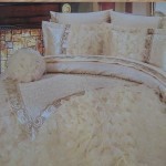 تشكيلة موديلات من مفرش سرير العروسة باللون الأبيض