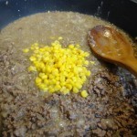 عمل الجلاش باللحمة المفرومة بالصور