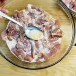 عمل أفخاذ الدجاج المشوية بالصور