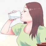 كيفية التعامل مع إفرازات بعد الولادة بالصور