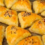 وصفة عمل السمبوسة باللحم المفروم بالصور