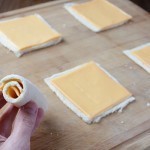 طريقة عمل لفائف الجبن المشوية الصحية واللذيذة