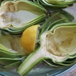 طريقة عمل البيض المخبوز في الخرشوف بالصور