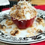 بالصور طريقة أكواب التفاح مع القرفة والمكسرات وجوز الهند