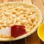 طريقة عمل فطيرة التفاح بالصور سهلة وشهية