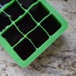 عمل مكعبات القهوة المثلجة بالصور