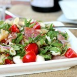 بالصور جهزي سلطة المكرونة “الباستا” مع شرائح اللحم