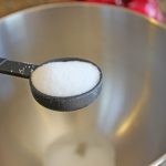 طريقة عمل عجينة العيش الفينو بالصور