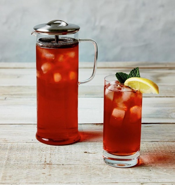 وصفة عمل شاي الياسمين مع عصير الليمون المثلج وصفة عمل شاي الياسمين مع عصير الليمون المثلج