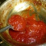 عمل مربي الطماطم بالصور