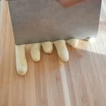 طريقة عمل البقسماط المُقرمش بالصور