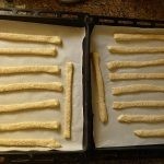 طريقة عمل البقسماط المُقرمش بالصور