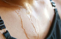 أسباب مشكلة العرق الغزير وعلاجها لكل من يعاني منها أسباب مشكلة العرق الغزير وعلاجها لكل من يعاني منها