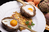 طريقة عمل البيض المخبوز في الخرشوف بالصور طريقة عمل البيض المخبوز في الخرشوف بالصور