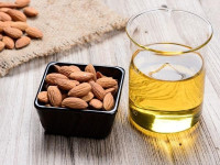 كيفية إختيار زيت الشعر المناسب لنوع شعرك ؟ كيفية إختيار زيت الشعر المناسب لنوع شعرك ؟