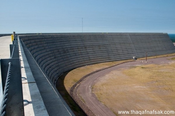 بالصور المحطة الكهرومائية الاغرب في العالم ” تاوم سوك “