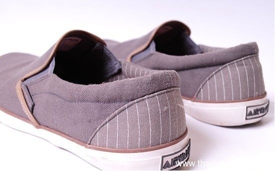 كيف تختار الحذاء المناسب لبنيتك و لون بشرتك ؟