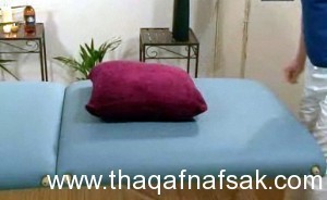 كيف تقوم بعمل مساج ( تدليك ) لظهرك !! كيف تقوم بعمل مساج ( تدليك ) لظهرك !!