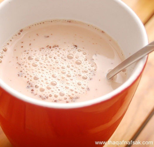 طريقة عمل الشيكولاتة الساخنة بالقرفة ( الموكا )