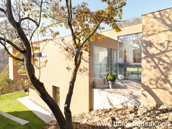جمال الهندسة المعمارية لمنزل في النمسا