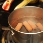 رول النقانق بالجبنة وصفة سريعة