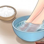 طرق علاج رائحة القدم والحذاء الكريهة